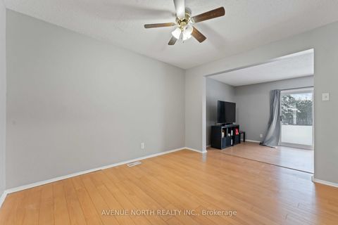 Photo 7 at 6467 Natalie Way, Chateauneuf, Orleans