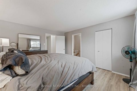 Photo 18 at 6467 Natalie Way, Chateauneuf, Orleans