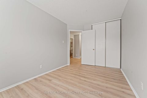 Photo 20 at 6467 Natalie Way, Chateauneuf, Orleans