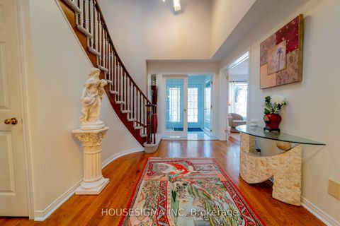 Photo 6 at 566 Falwyn Crescent, Fallingbrook/Ridgemount, Orleans