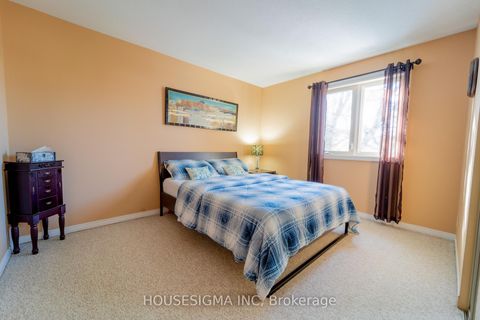 Photo 26 at 566 Falwyn Crescent, Fallingbrook/Ridgemount, Orleans