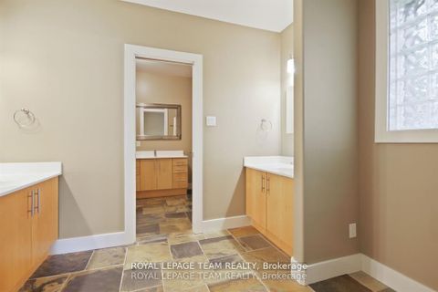 Photo 34 at 3886 Armitage Avenue, Dunrobin Shores, Constance Bay