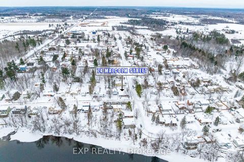 Photo 2 at 74 Malcolm Street, Almonte, Mississippi Mills