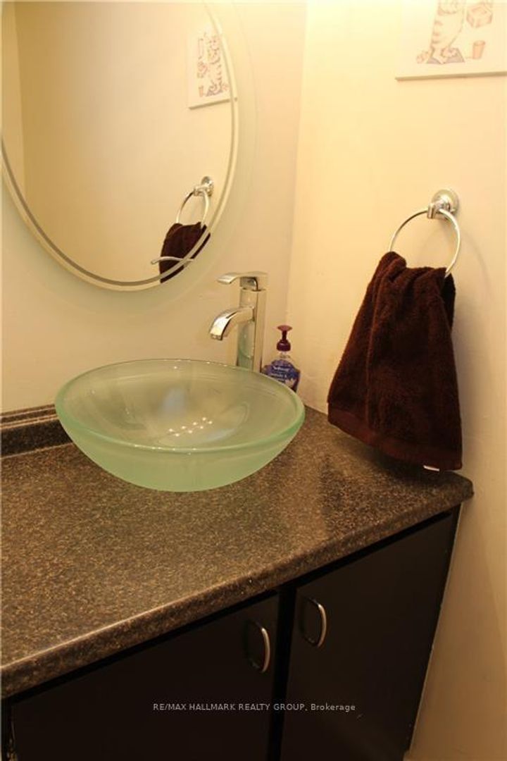 Photo 16 at 4 - 14 Sweetbriar Circle, Nepean (Pheasant Run), Ottawa