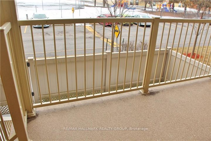 Photo 17 at 4 - 14 Sweetbriar Circle, Nepean (Pheasant Run), Ottawa