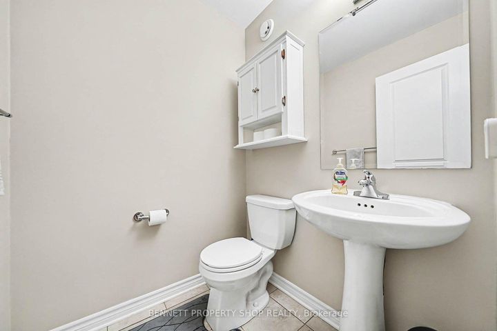 Photo 7 at 595 Egret Way, Nepean (Half Moon Bay), Ottawa