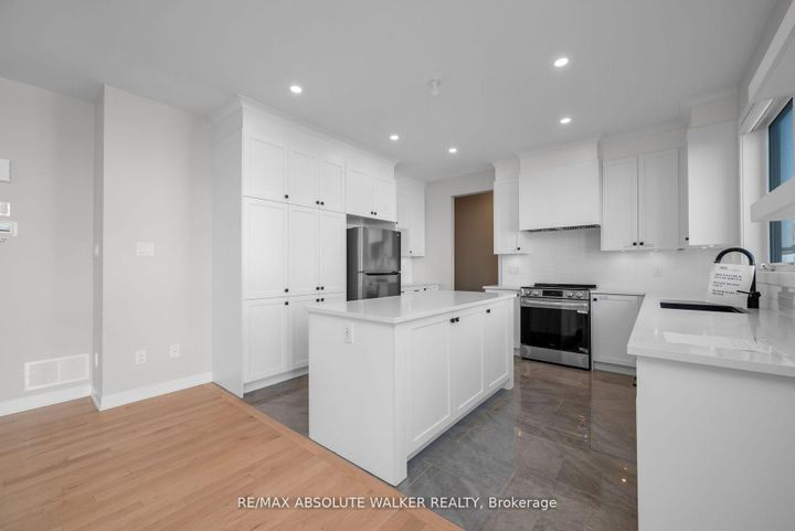 Photo 8 at 440 Appalachian Circle, Nepean (Half Moon Bay), Ottawa