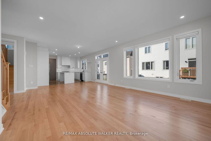 Photo 15 at 440 Appalachian Circle, Nepean (Half Moon Bay), Ottawa