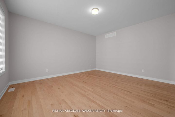 Photo 19 at 440 Appalachian Circle, Nepean (Half Moon Bay), Ottawa