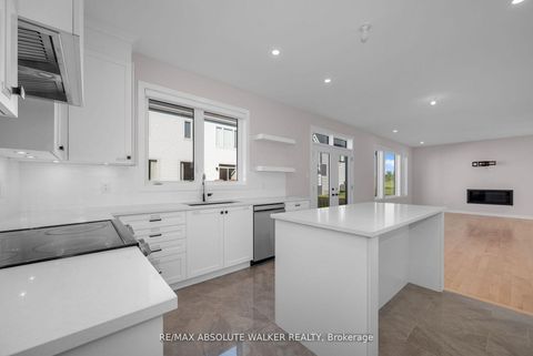 Photo 10 at 440 Appalachian Circle, Nepean (Half Moon Bay), Ottawa