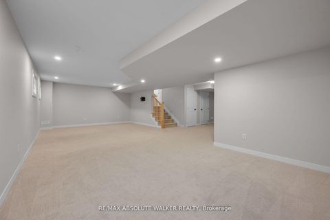 Photo 35 at 440 Appalachian Circle, Nepean (Half Moon Bay), Ottawa