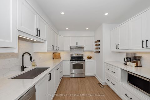 Photo 15 at 59 Birchbank Crescent, Bridlewood, Kanata