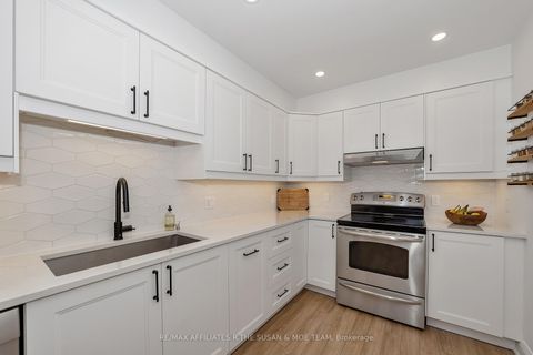 Photo 16 at 59 Birchbank Crescent, Bridlewood, Kanata