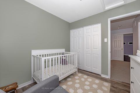 Photo 25 at 59 Birchbank Crescent, Bridlewood, Kanata