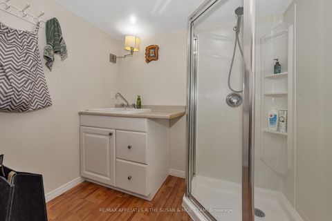 Photo 30 at 59 Birchbank Crescent, Bridlewood, Kanata