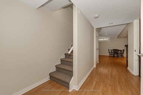 Photo 34 at 59 Birchbank Crescent, Bridlewood, Kanata