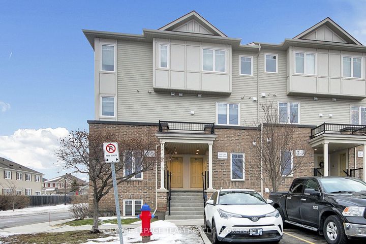 Photo 0 at 41 - 204 Shanly Private, Nepean (Stonebridge), Ottawa