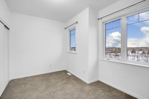 Photo 31 at 41 - 204 Shanly Private, Nepean (Stonebridge), Ottawa