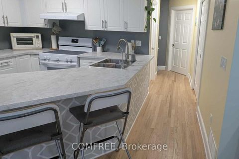 Photo 5 at 410 Grassendale Private, Richmond, Stittsville