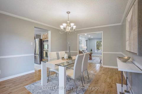 Photo 7 at 4 Spindle Way, Stittsville (South), Stittsville