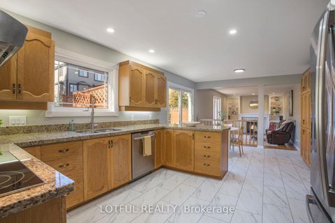 Photo 9 at 4 Spindle Way, Stittsville (South), Stittsville