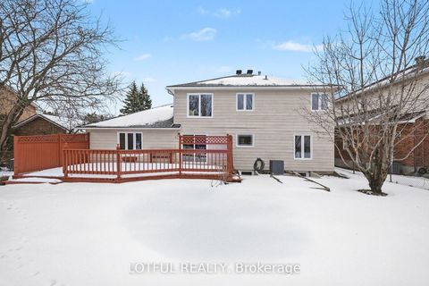 Photo 32 at 4 Spindle Way, Stittsville (South), Stittsville