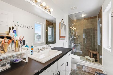 Photo 13 at 427 Montserrat Street, Stittsville (North), Stittsville