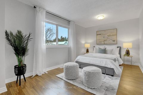 Photo 19 at 47 Mcdermot Court, Katimavik, Kanata