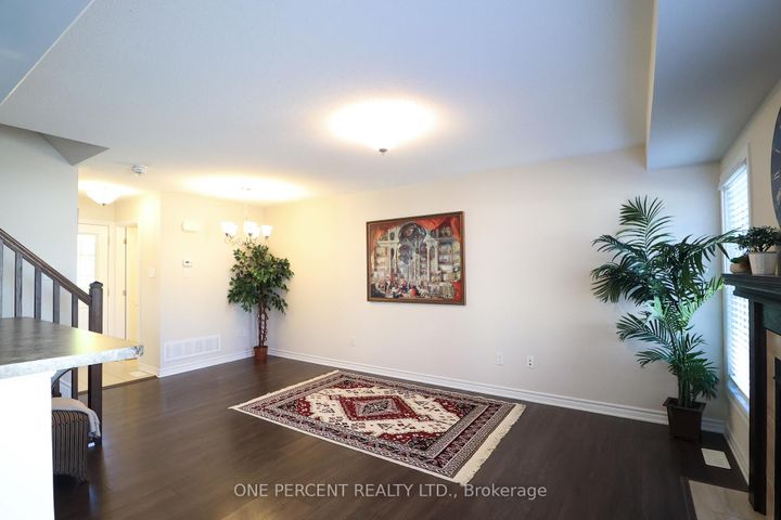 Photo 11 at 901 Fameflower Street, Nepean (Half Moon Bay), Ottawa
