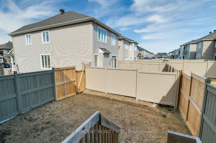 Photo 26 at 901 Fameflower Street, Nepean (Half Moon Bay), Ottawa