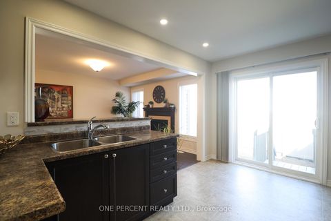 Photo 7 at 901 Fameflower Street, Nepean (Half Moon Bay), Ottawa