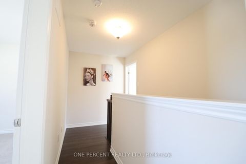 Photo 13 at 901 Fameflower Street, Nepean (Half Moon Bay), Ottawa