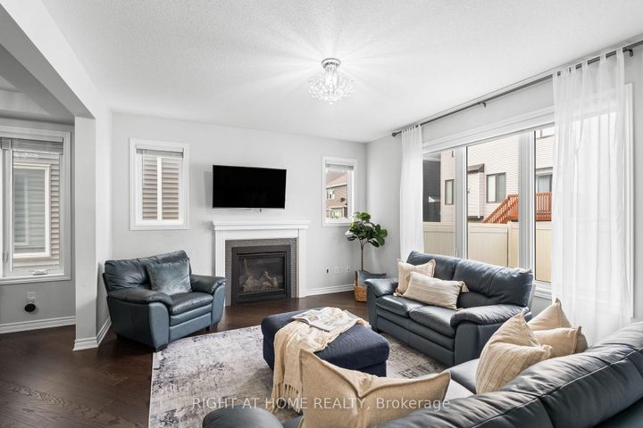Photo 19 at 1131 Apolune Street, Nepean (Half Moon Bay), Ottawa
