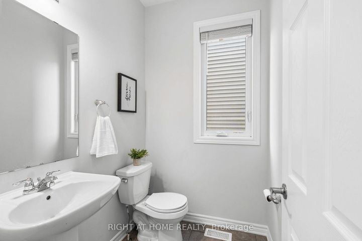 Photo 21 at 1131 Apolune Street, Nepean (Half Moon Bay), Ottawa