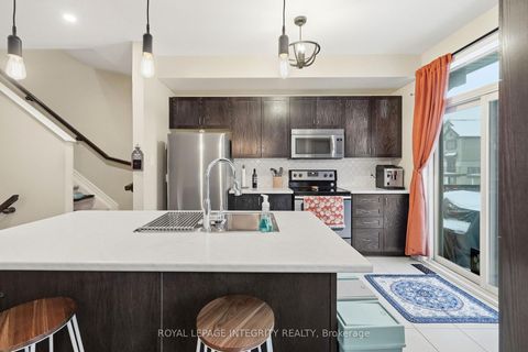 Photo 5 at 322 Citrine Street, Avalon West, Orleans