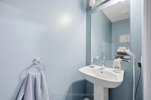 Photo 14 at 322 Citrine Street, Avalon West, Orleans