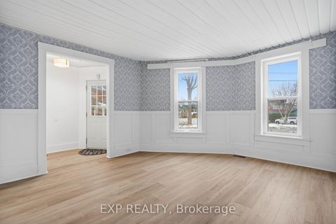 Photo 3 at 119 Beckwith Street N, SMITHS FALLS, Smiths Falls