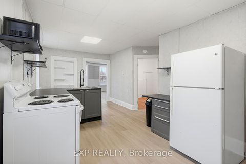 Photo 8 at 119 Beckwith Street N, SMITHS FALLS, Smiths Falls