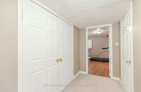 Photo 31 at 40 Huntcliff Place, Nepean (Strandherd), Ottawa
