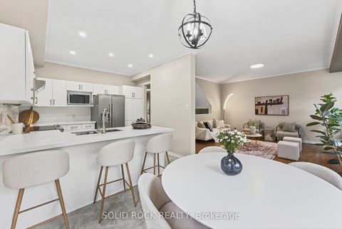 Photo 12 at 50 Insmill Crescent, Kanata Lakes/Heritage Hills, Kanata