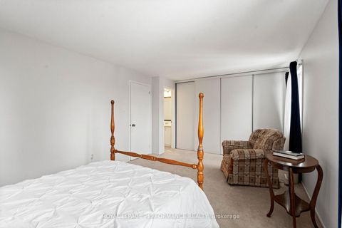 Photo 20 at 39 - 1140 Forets Avenue, Convent Glen North, Orleans