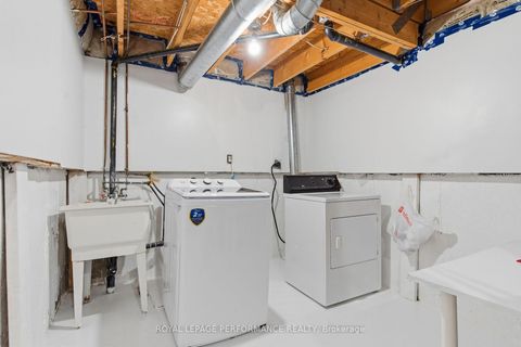 Photo 32 at 39 - 1140 Forets Avenue, Convent Glen North, Orleans