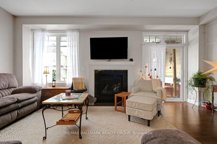 Photo 5 at 551 Kilspindie Ridge, Nepean (Stonebridge), Ottawa