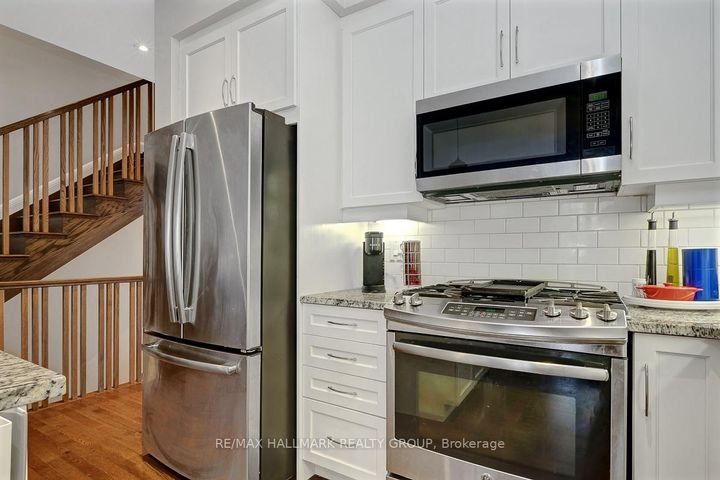 Photo 10 at 551 Kilspindie Ridge, Nepean (Stonebridge), Ottawa