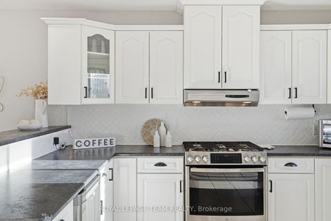 Photo 15 at 116 Mclachlin Street S, Arnprior