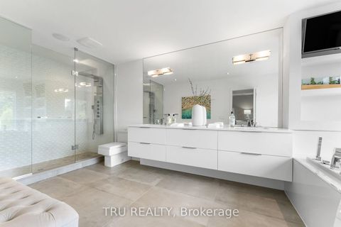 Photo 27 at 250 Sunnyridge Crescent, Emerald Meadows/Trailwest, Kanata