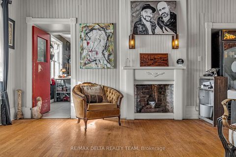 Photo 6 at 2607 OLD MONTREAL Road, Cumberland Village, Orleans