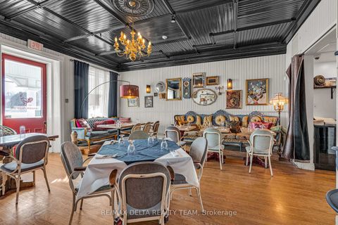 Photo 10 at 2607 OLD MONTREAL Road, Cumberland Village, Orleans