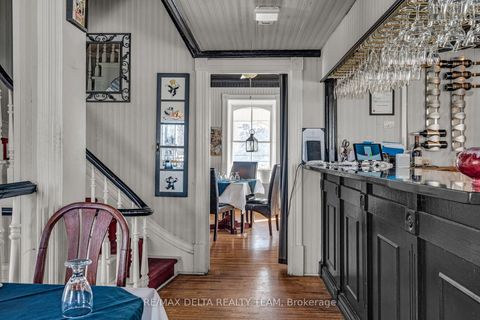 Photo 18 at 2607 OLD MONTREAL Road, Cumberland Village, Orleans