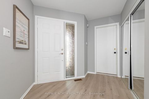 Photo 4 at 2 Chickasaw Crescent, Bridlewood, Kanata